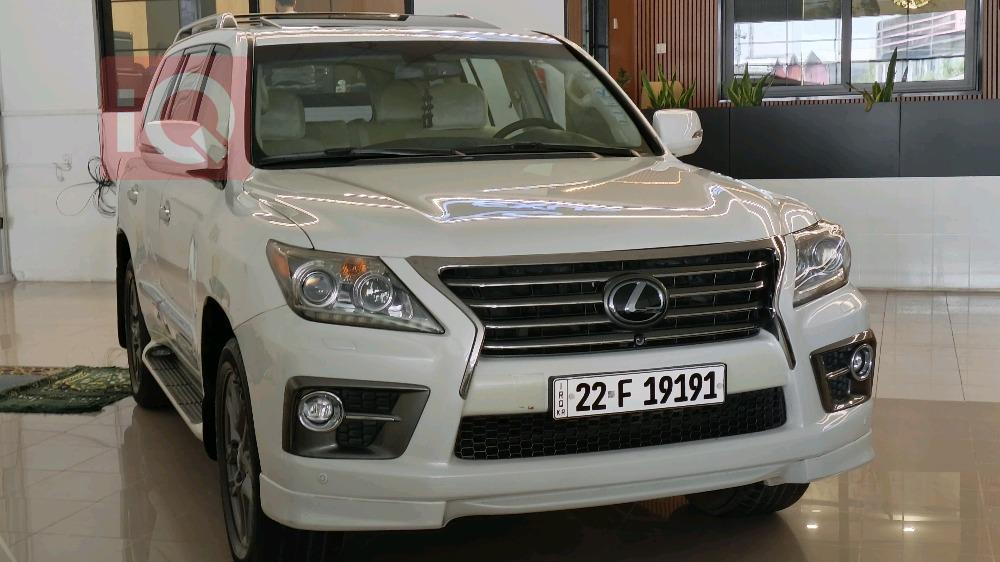 Lexus LX